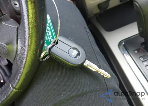 2011 Ford Escape Xlt z USA, uszkodzony, nr VIN 1FMCU0D75BKB96867